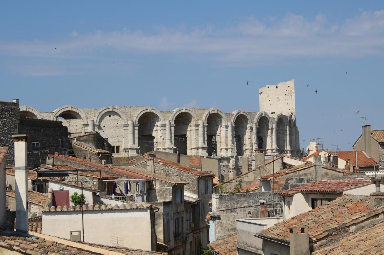 Aux Pieds Des Arenes Apartman Arles Kültér fotó