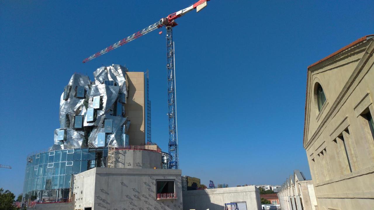 Aux Pieds Des Arenes Apartman Arles Kültér fotó