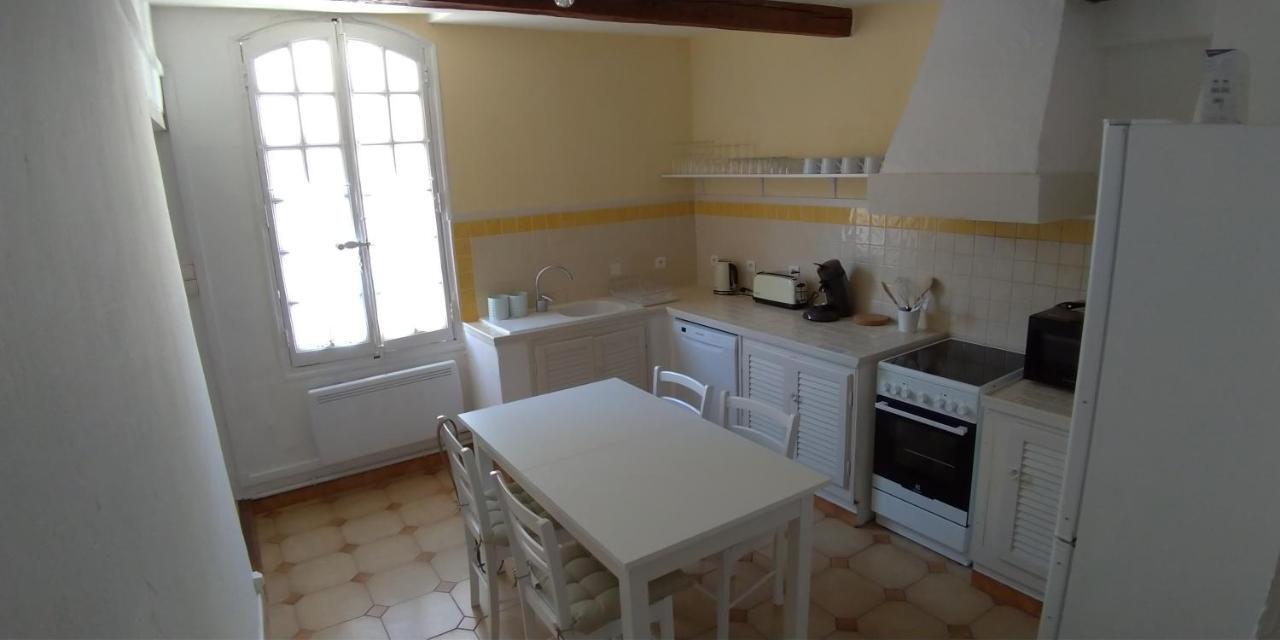 Aux Pieds Des Arenes Apartman Arles Kültér fotó