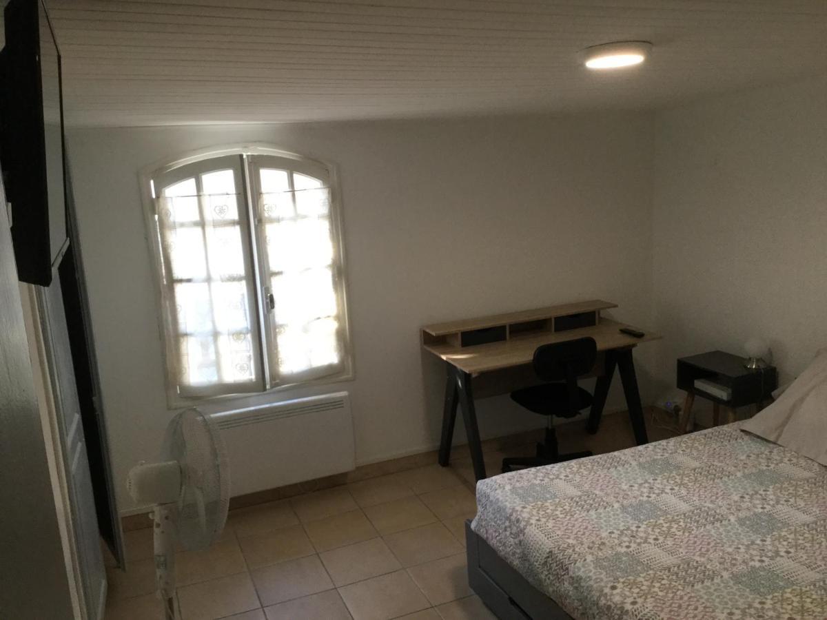 Aux Pieds Des Arenes Apartman Arles Kültér fotó